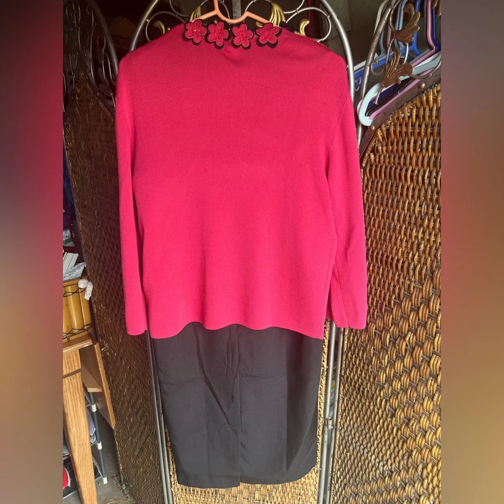 Not a set-goes together perfect Ladies Black Dress Size 14 Sweater Hot Pink L - Picture 2 of 4